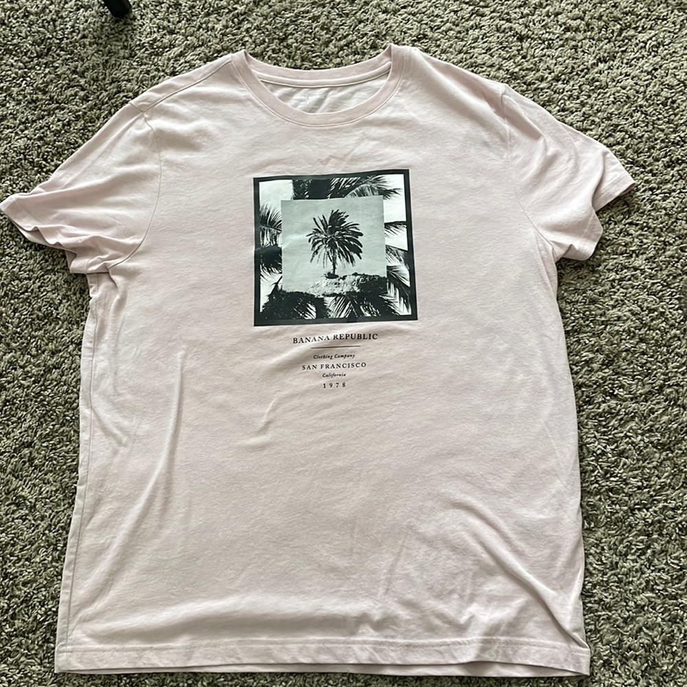 Pink Banana Republic T shirt
